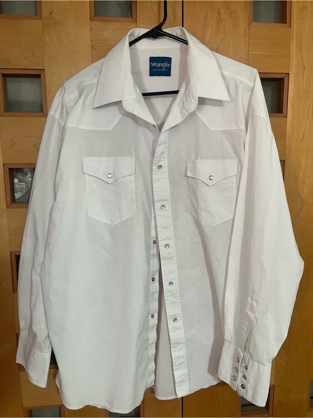 Wrangler White Western Snap-Front Men's Shirt, XL?
